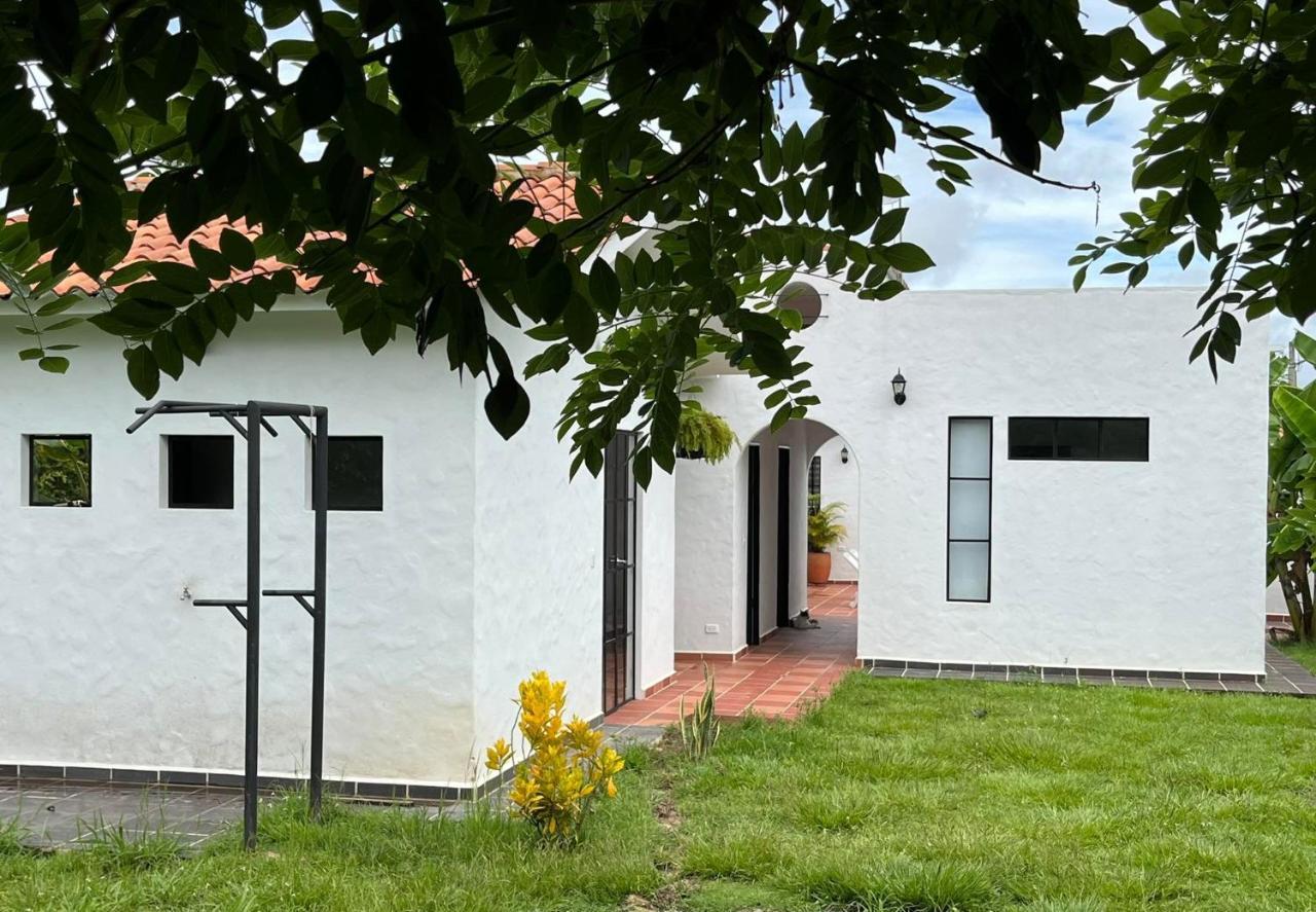 Casa Boutique Bellavista Con Piscina Privada! Villa Melgar Exterior photo